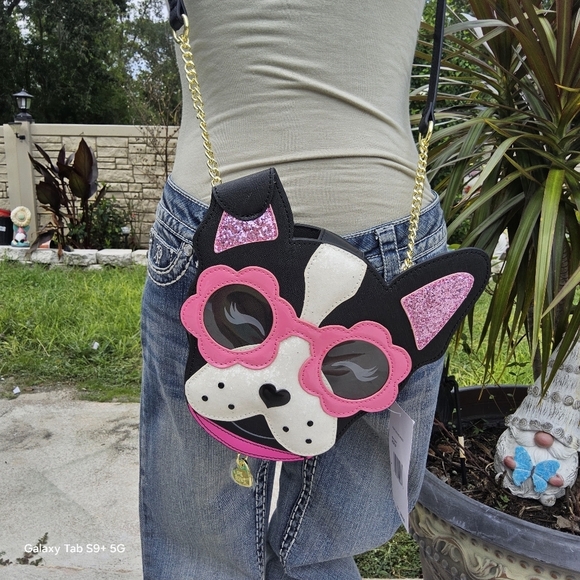BETSEY JOHNSON WHITE/BLACK/PINK "PUPPY w/SUNGLASSES" CROSSBOBY - Picture 5 of 5